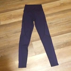 Brand new, without tags, navy blue Aerie yoga/running/lounging leggings